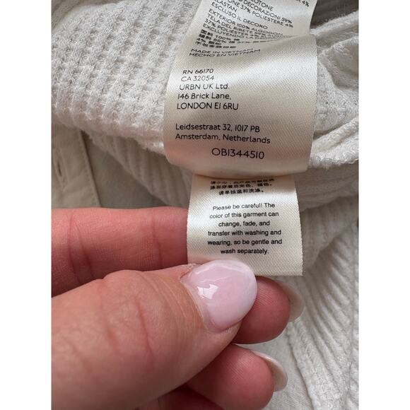 We The Free - Summer Daydream Button Down Shirt Size M - Picture 13 of 15